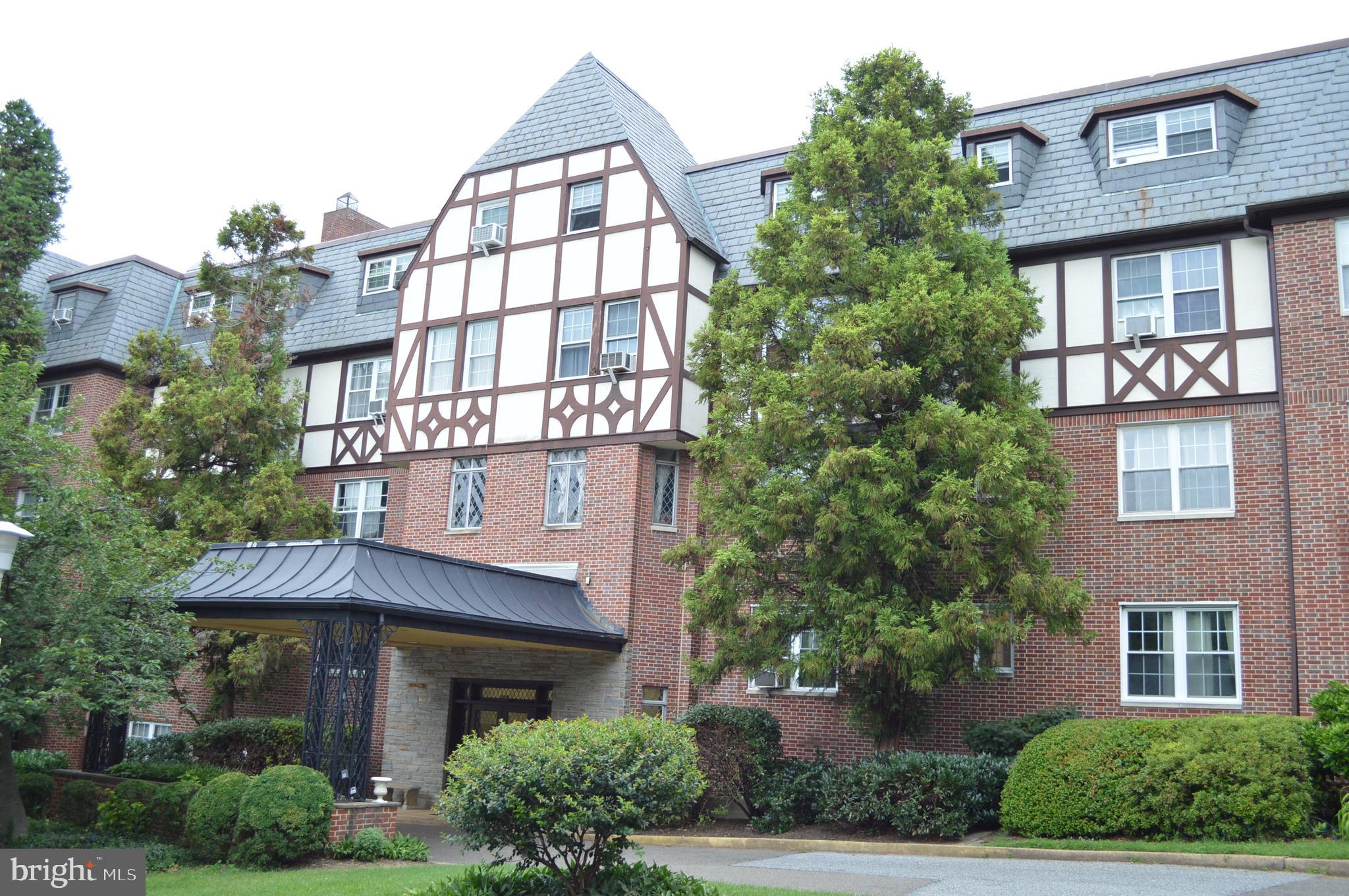 310 RIDGEMEDE RD #203