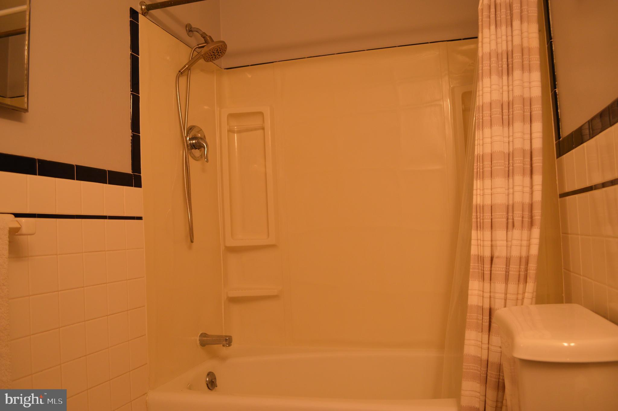 310 RIDGEMEDE RD #203