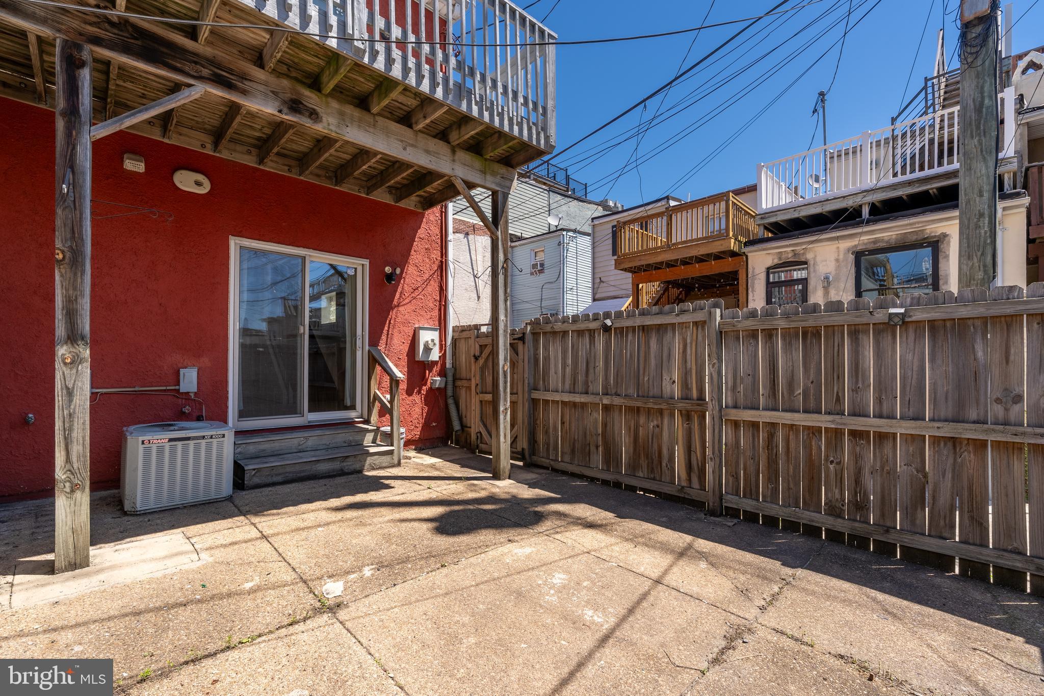3233 FOSTER AVENUE