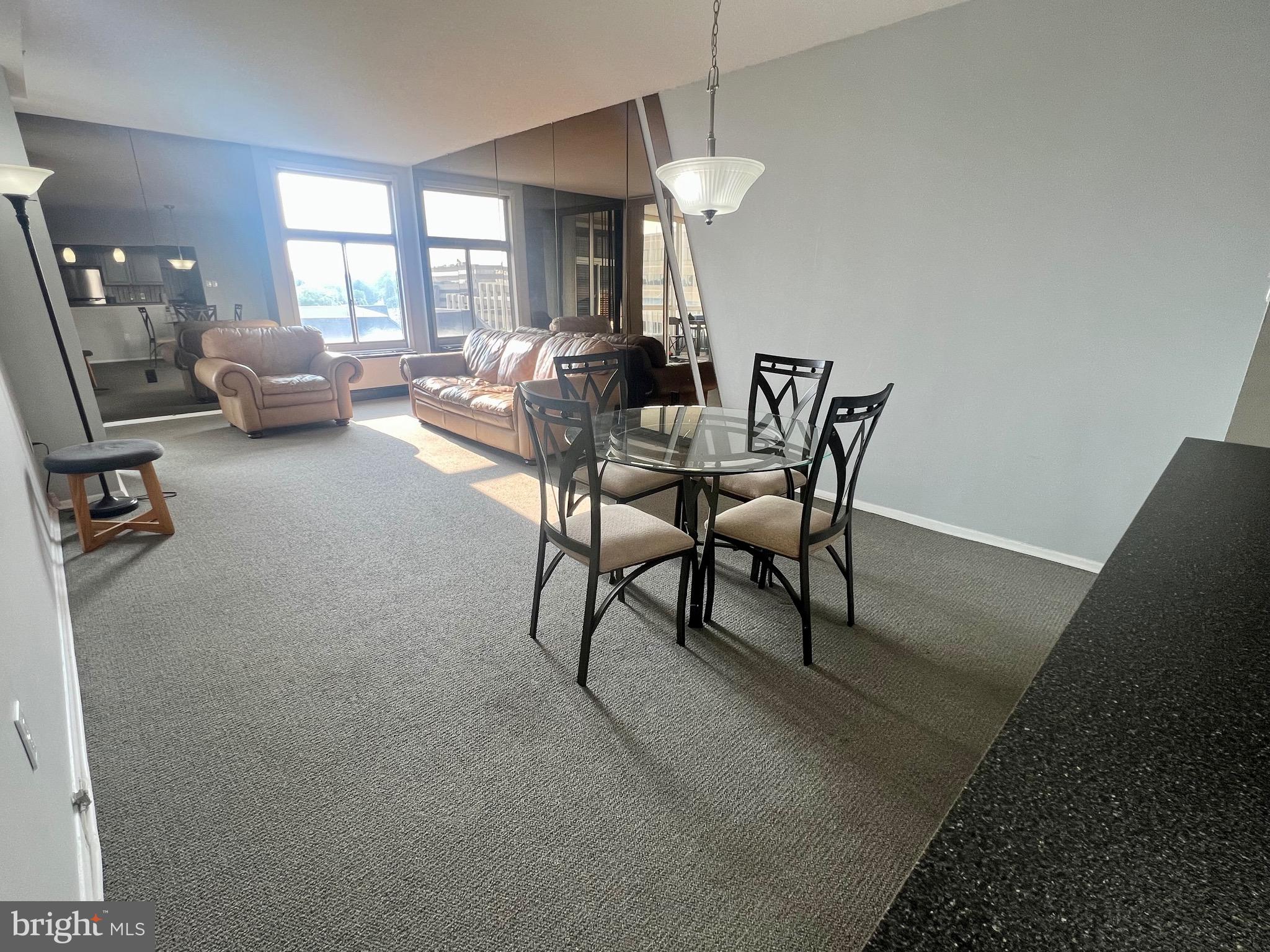28 Allegheny Ave #902