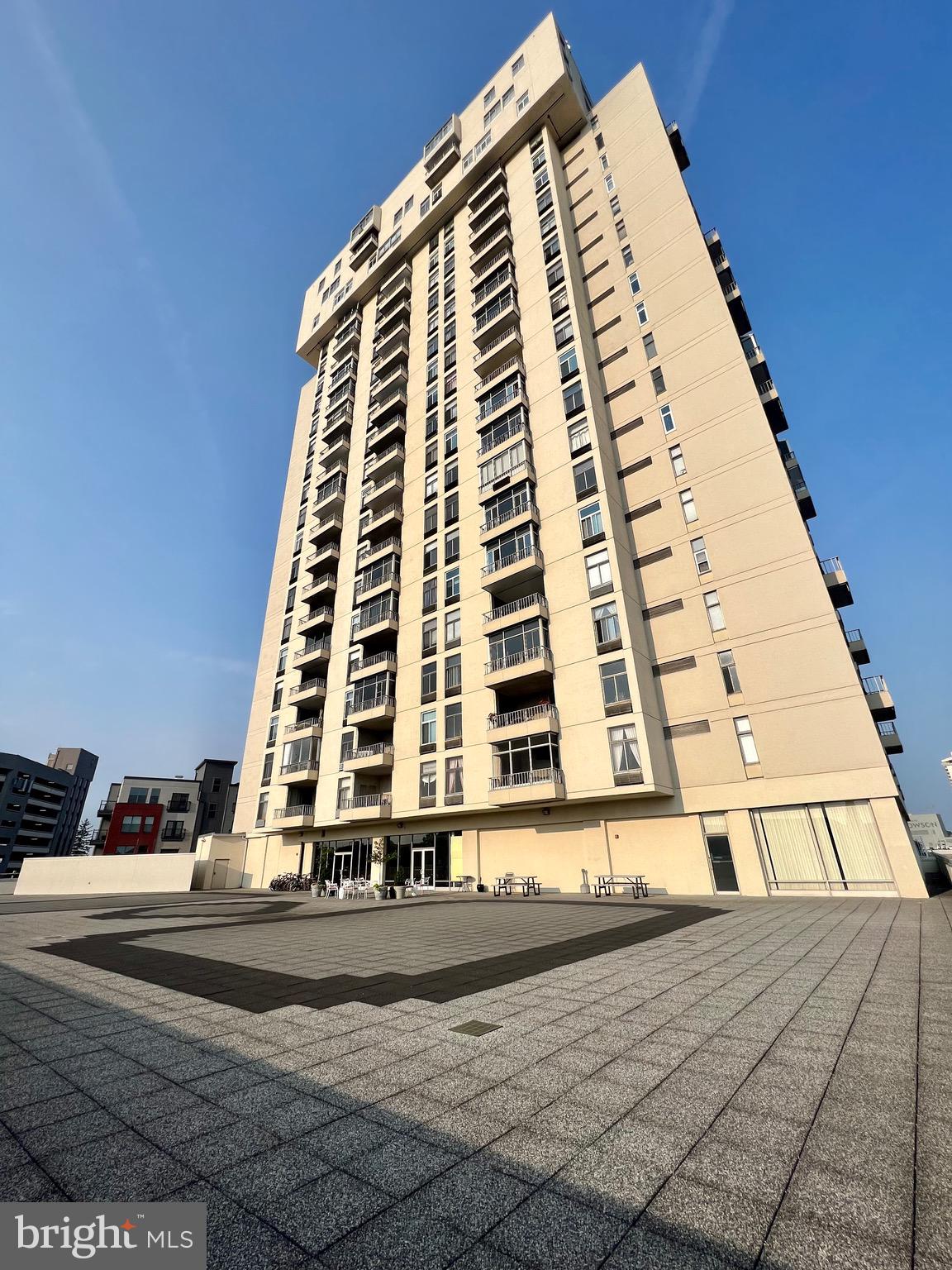 28 Allegheny Ave #902