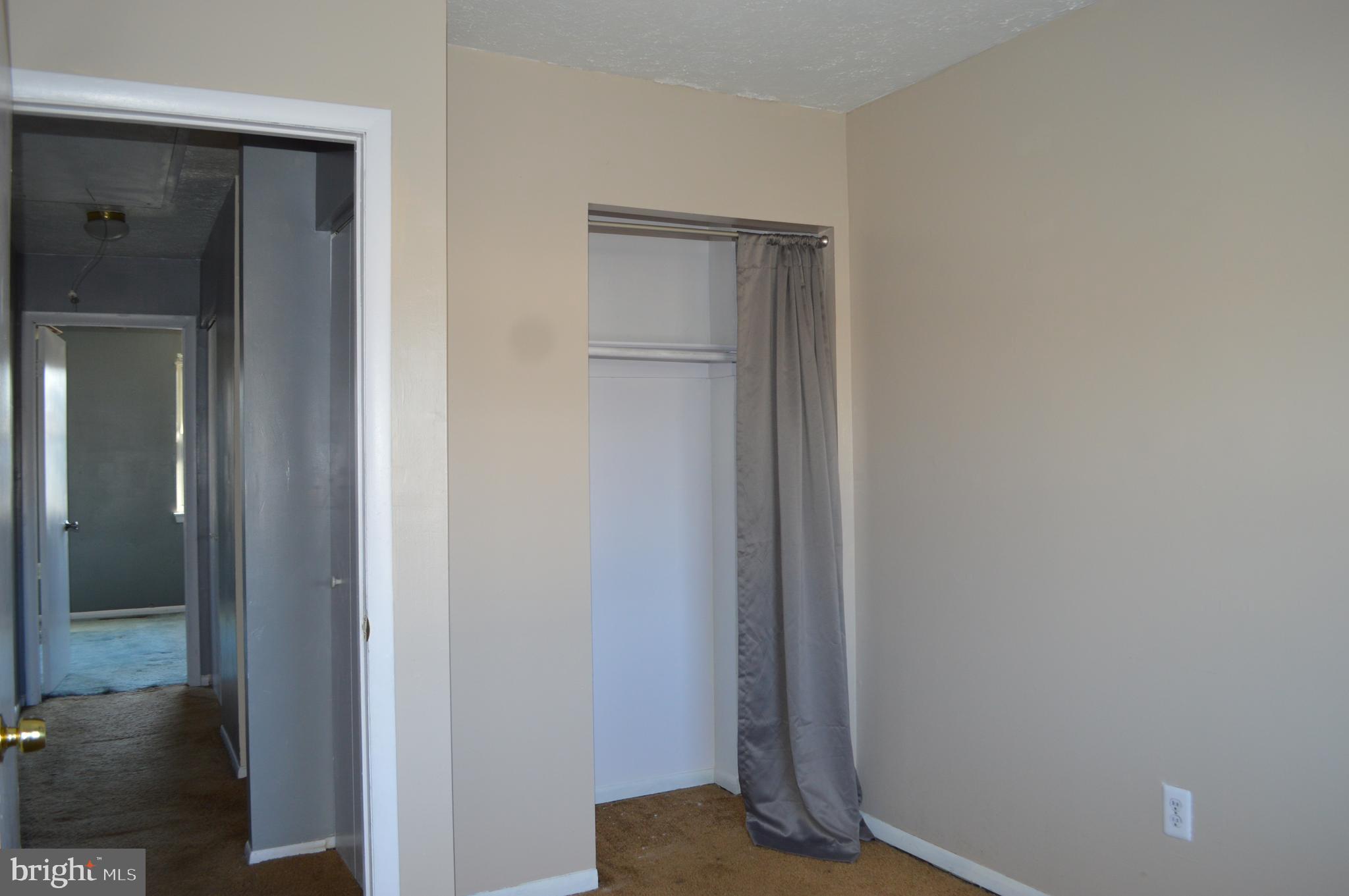 11 Highshire Ct
