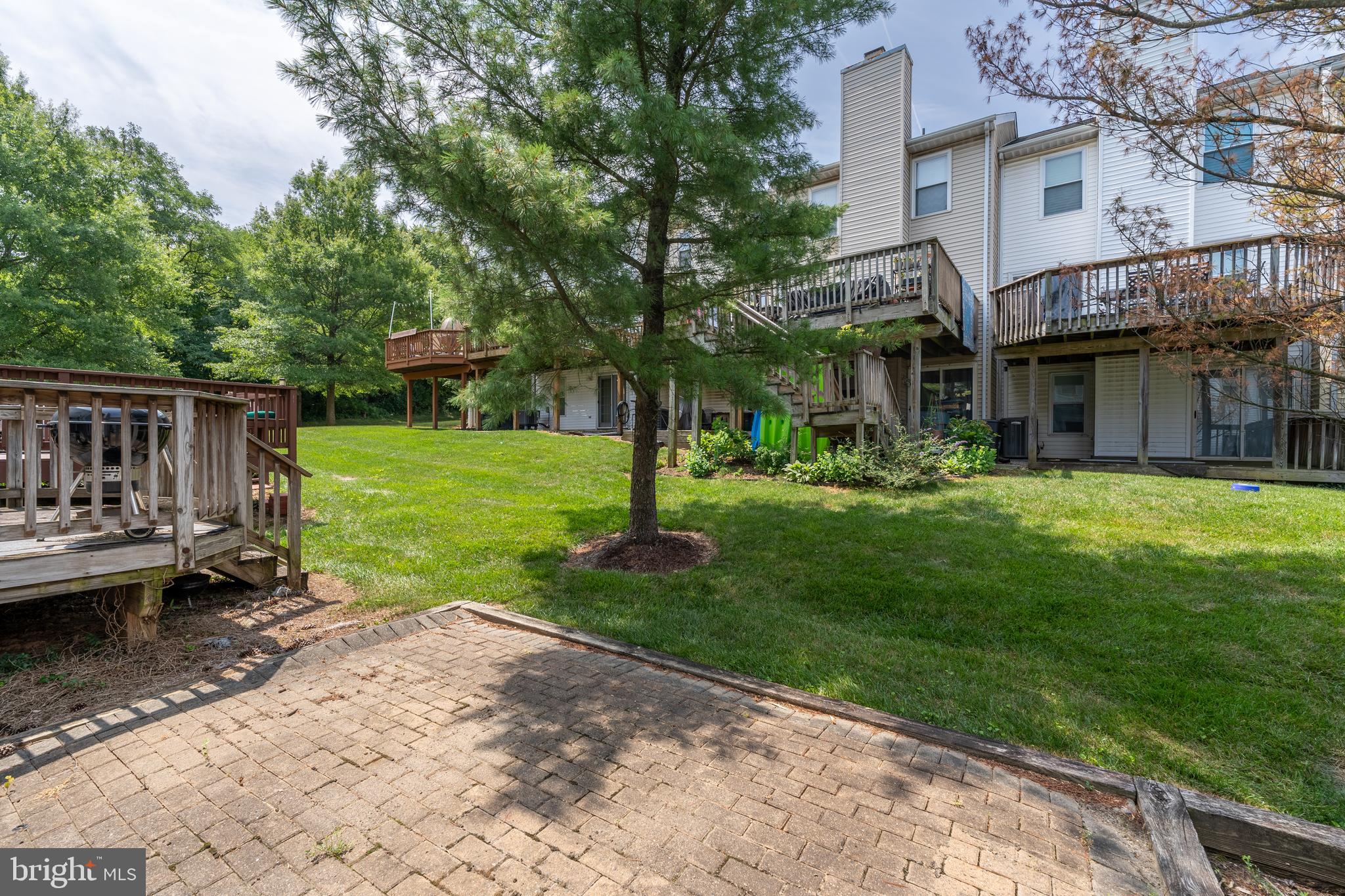 10 Tollington Ct #10