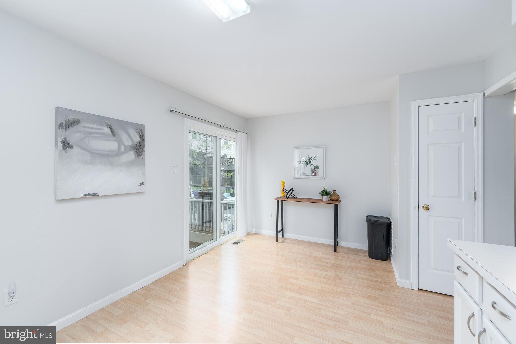 10 Tollington Ct #10