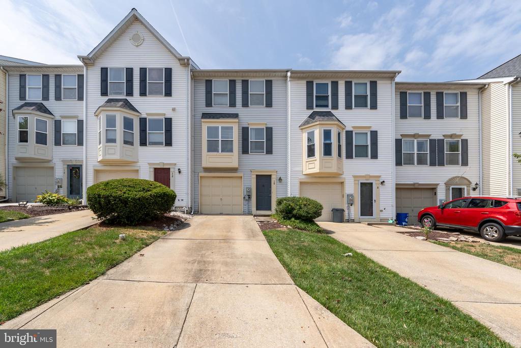 10 Tollington Ct #10