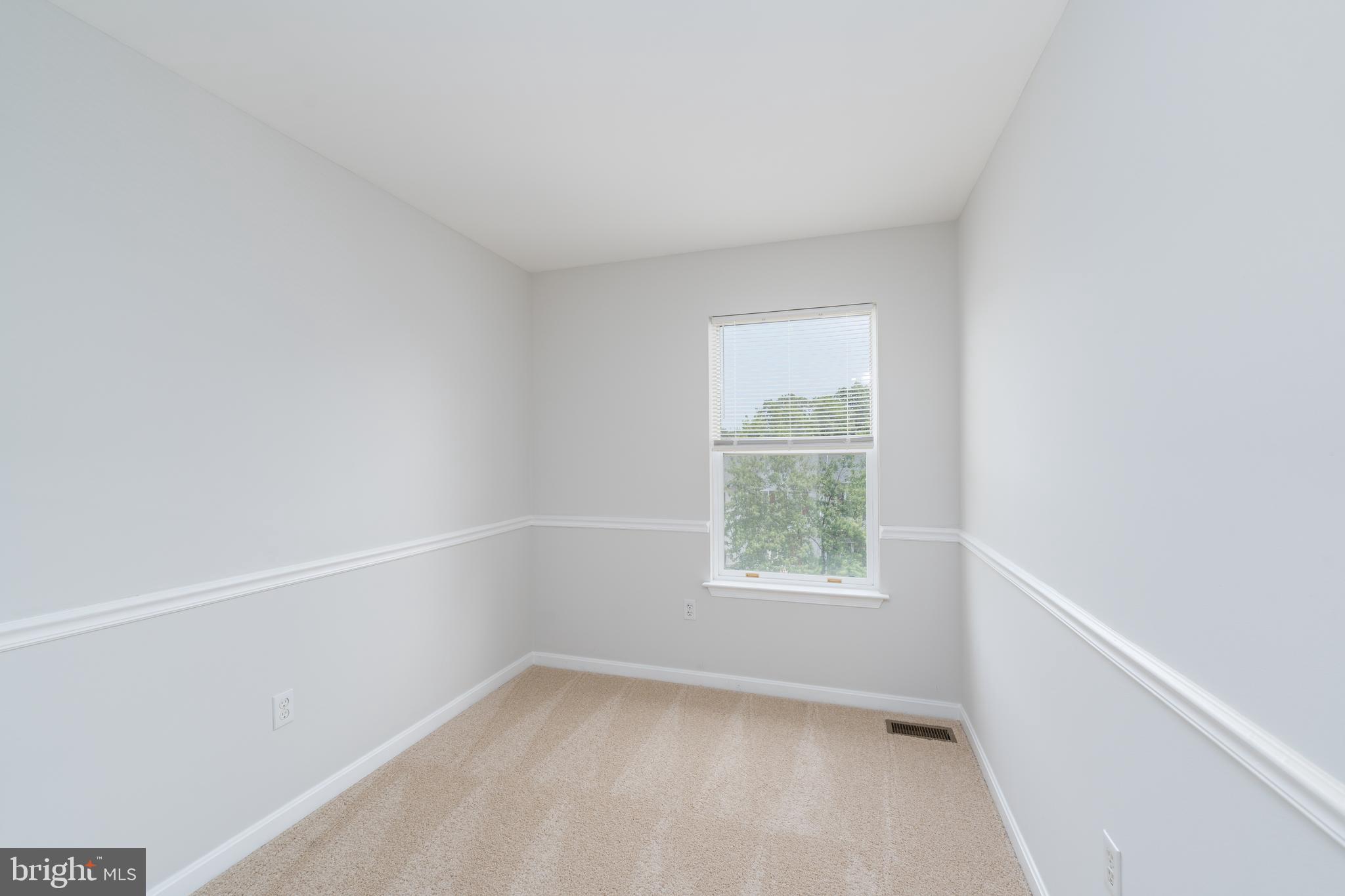 10 Tollington Ct #10
