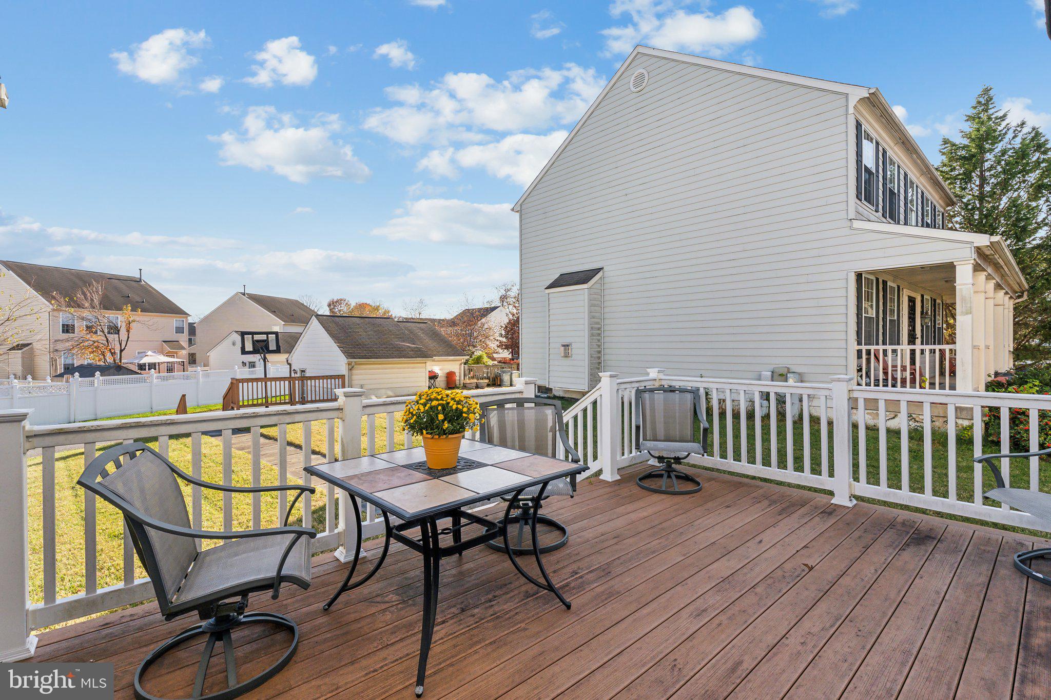 1319 Canberra Dr