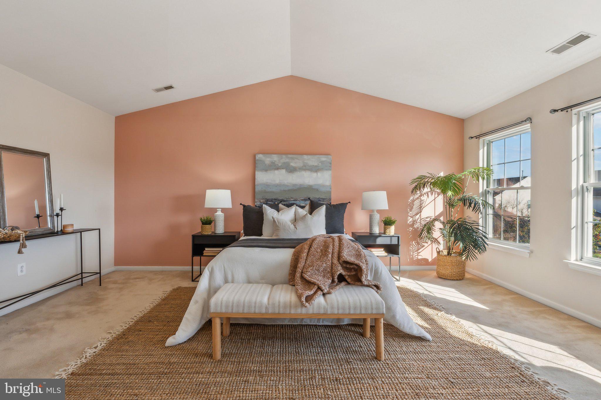 1319 Canberra Dr