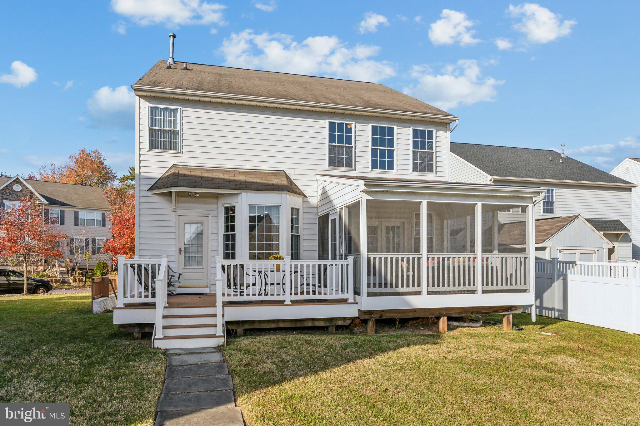 1319 Canberra Dr