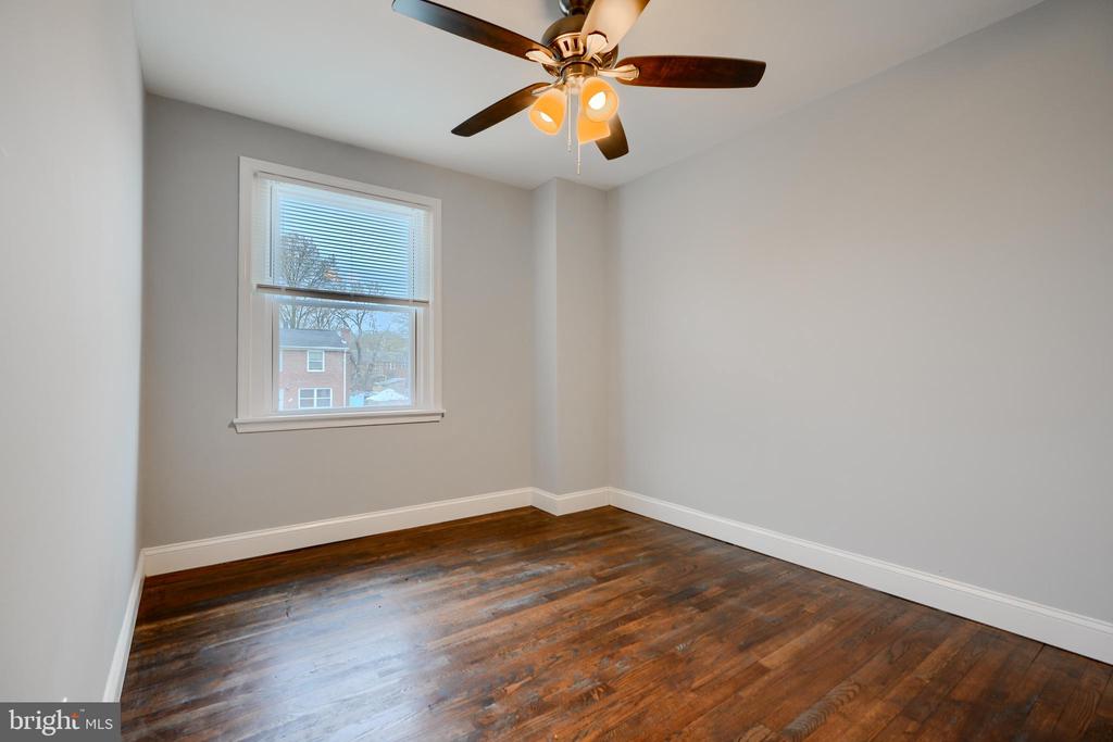 1632 Riverwood Rd
