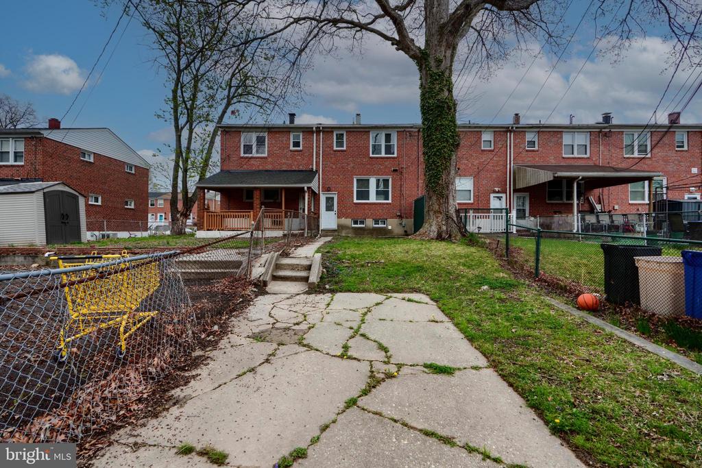 1632 Riverwood Rd