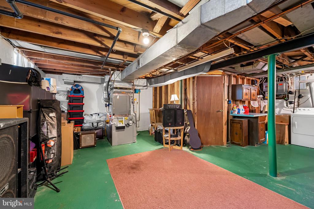 808 Olmstead Rd