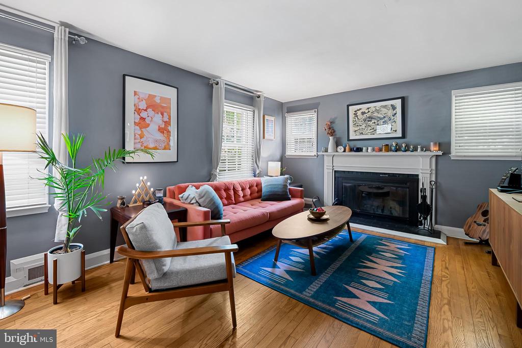 808 Olmstead Rd