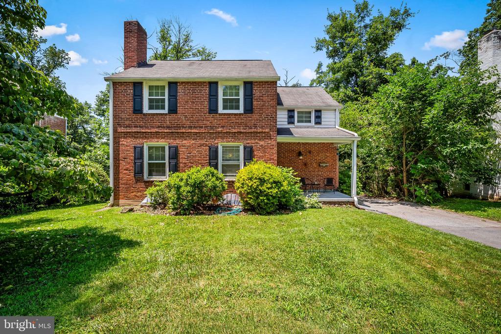 808 Olmstead Rd