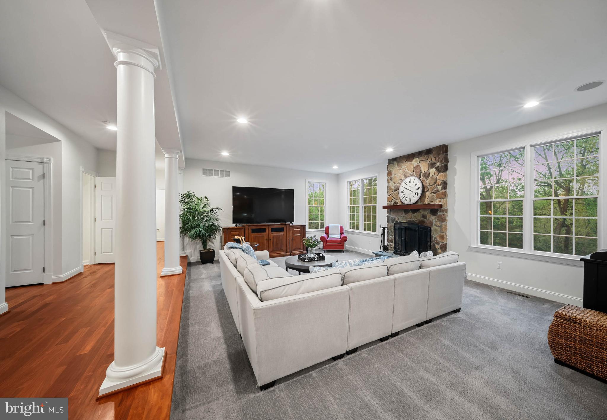 1103 HUNT CREEK LANE