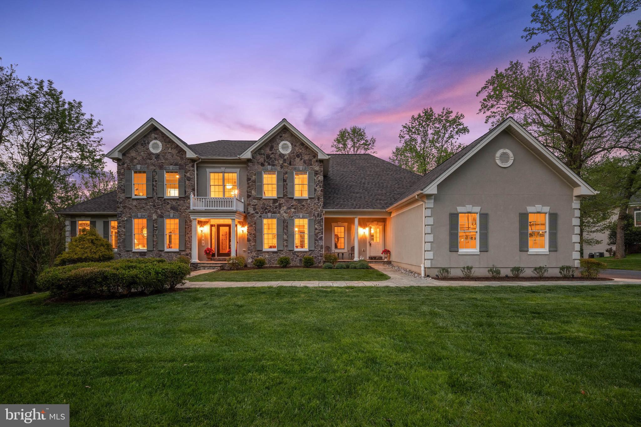 1103 HUNT CREEK LANE