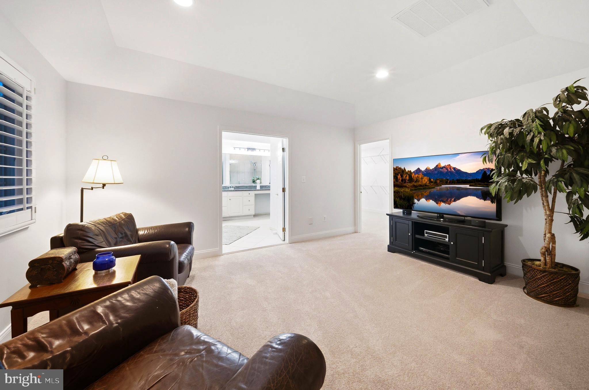 1103 HUNT CREEK LANE