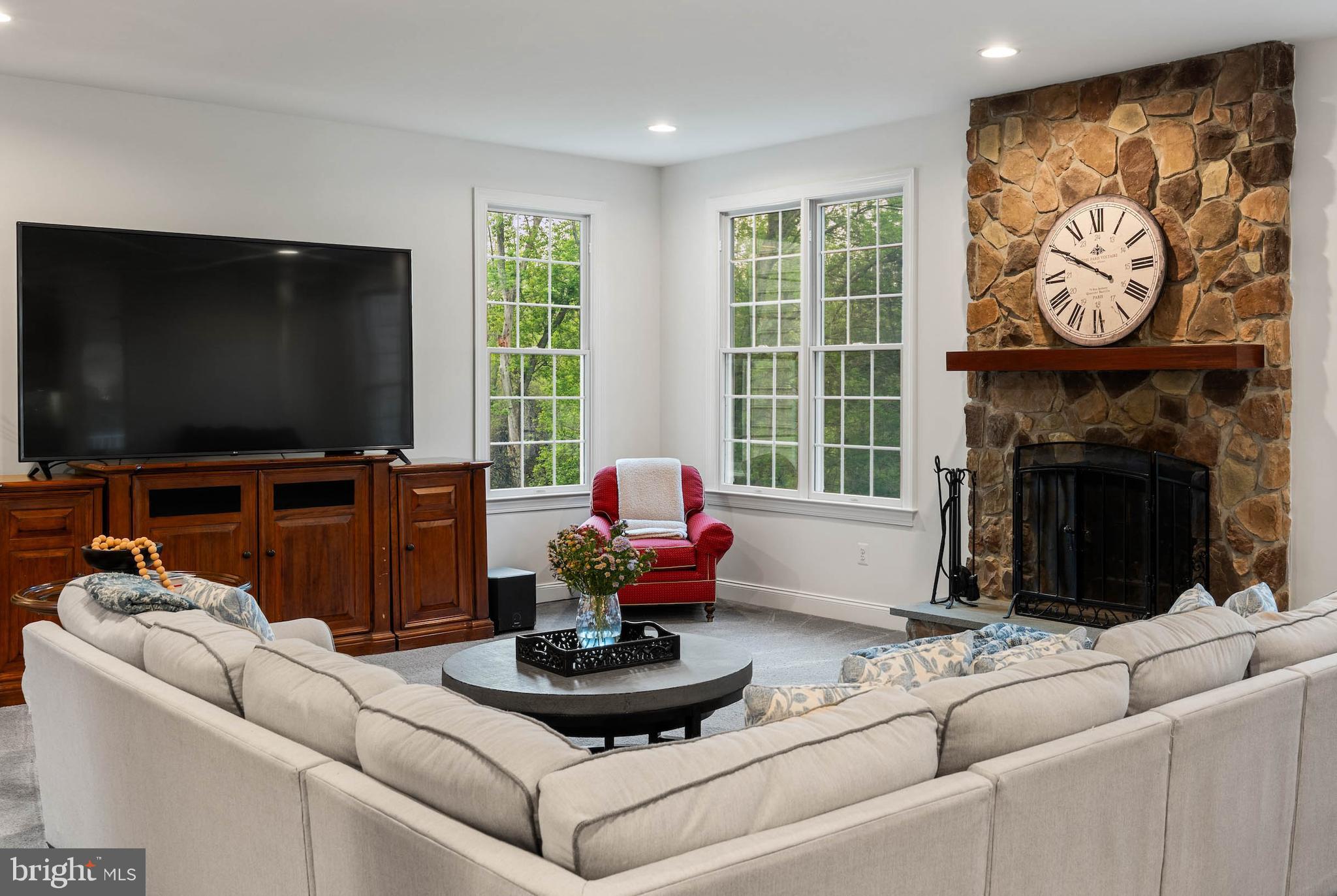 1103 HUNT CREEK LANE