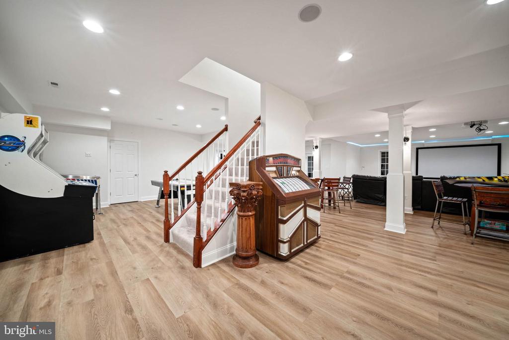 1103 HUNT CREEK LANE