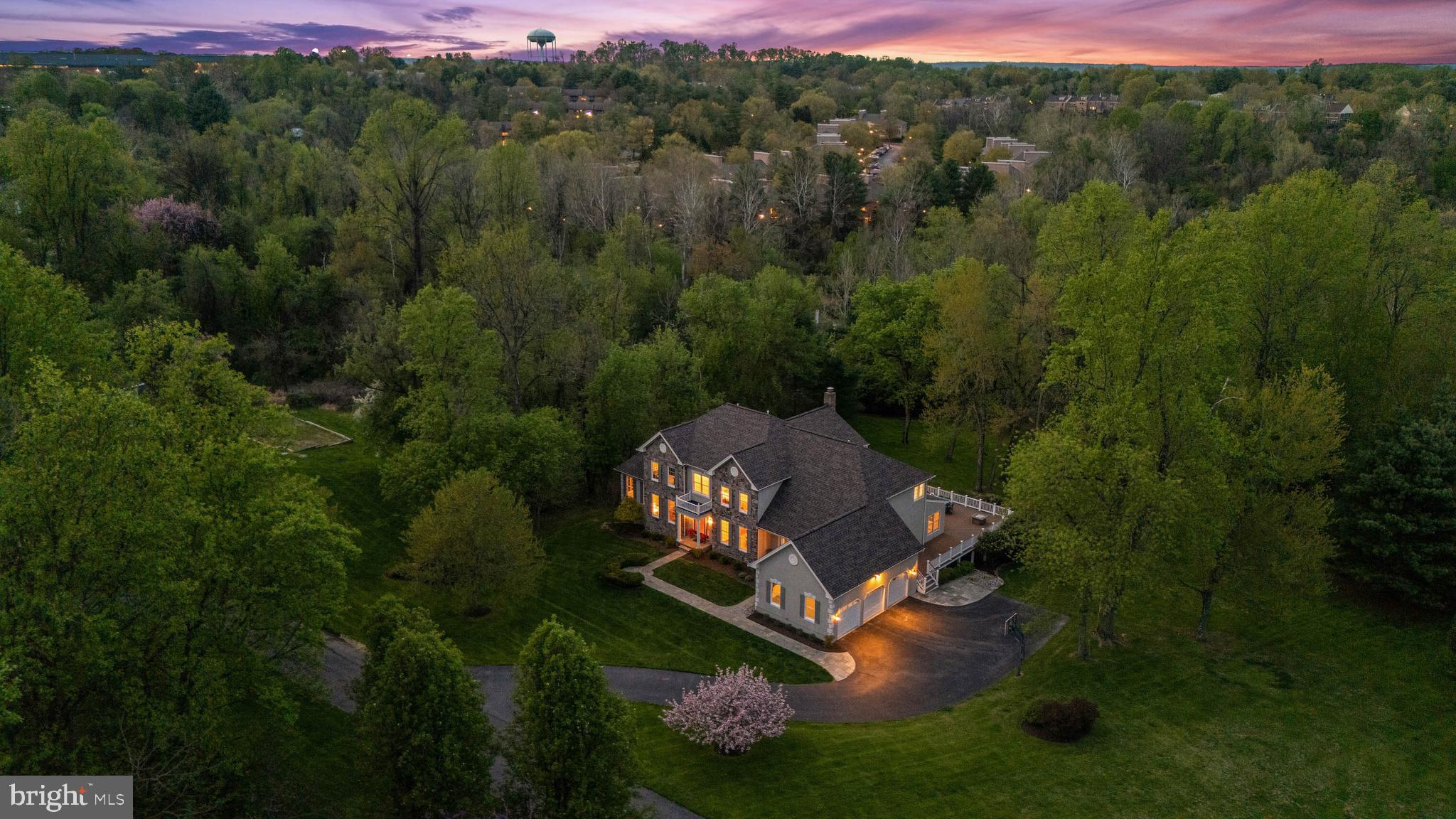 1103 HUNT CREEK LANE