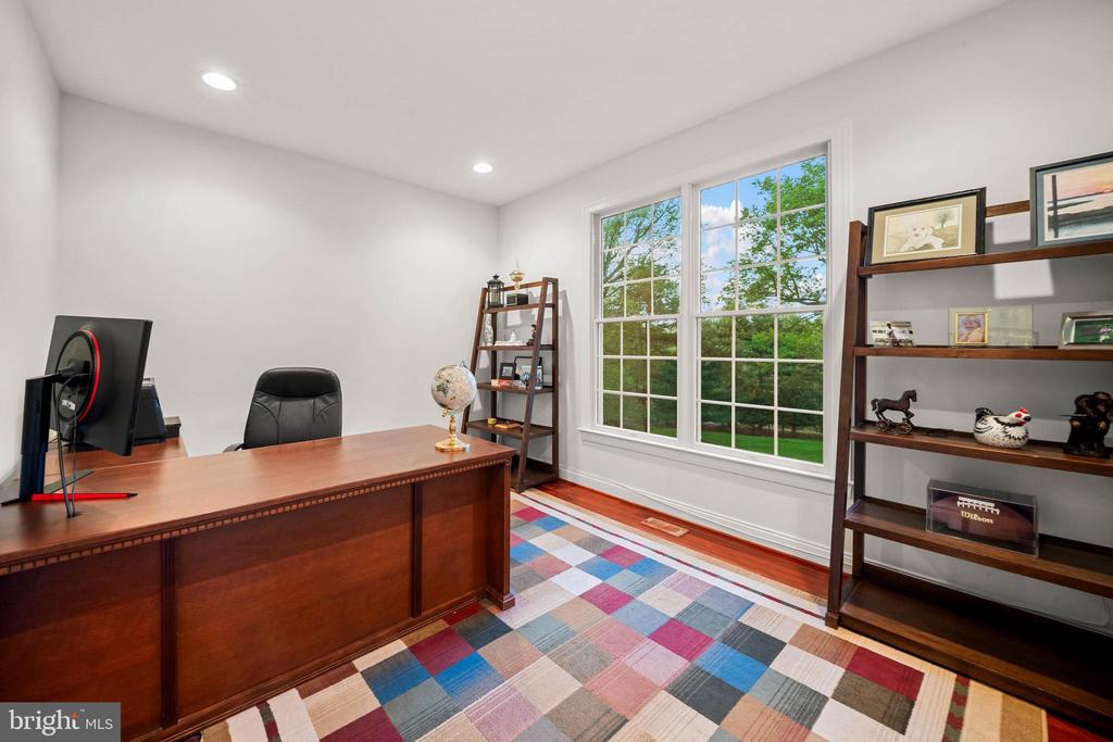 1103 HUNT CREEK LANE