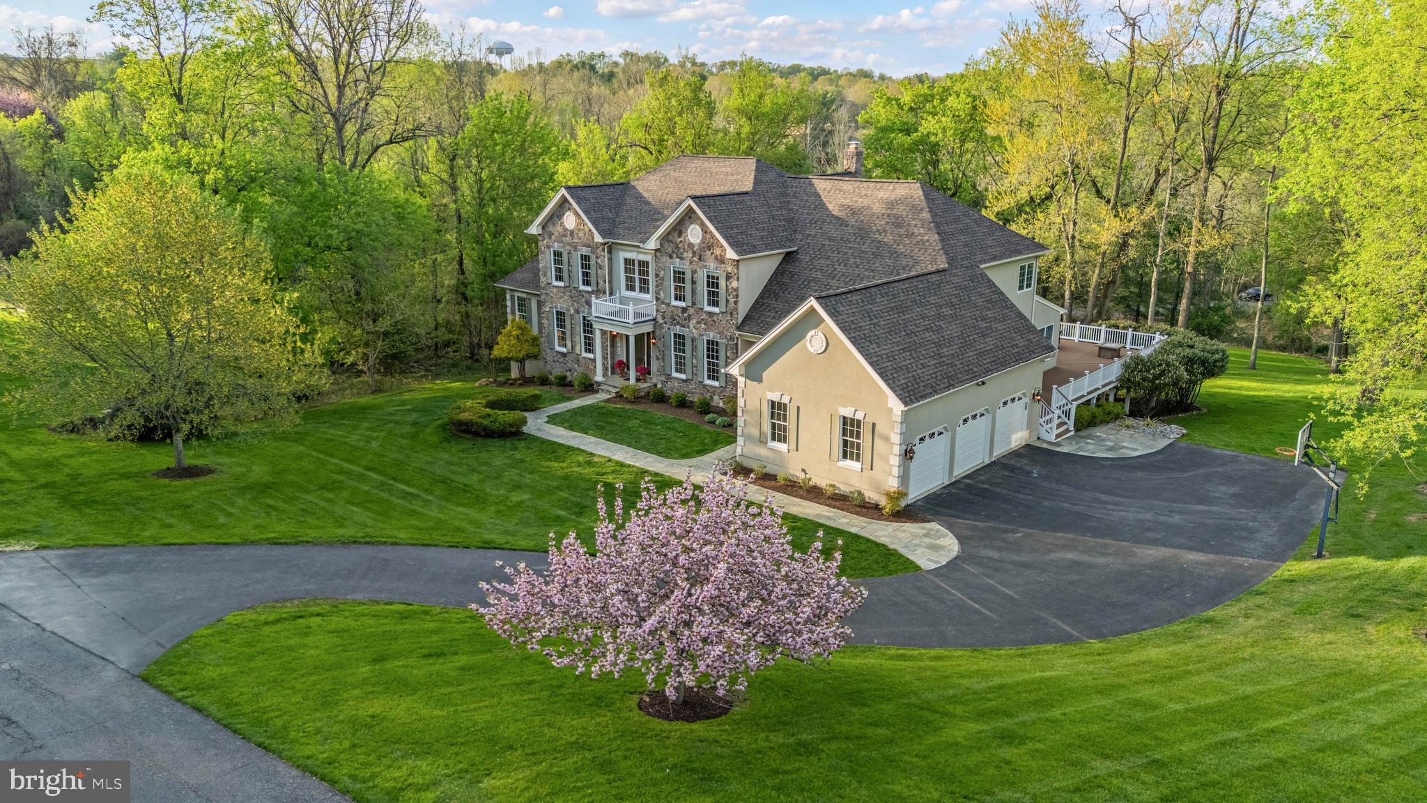 1103 HUNT CREEK LANE