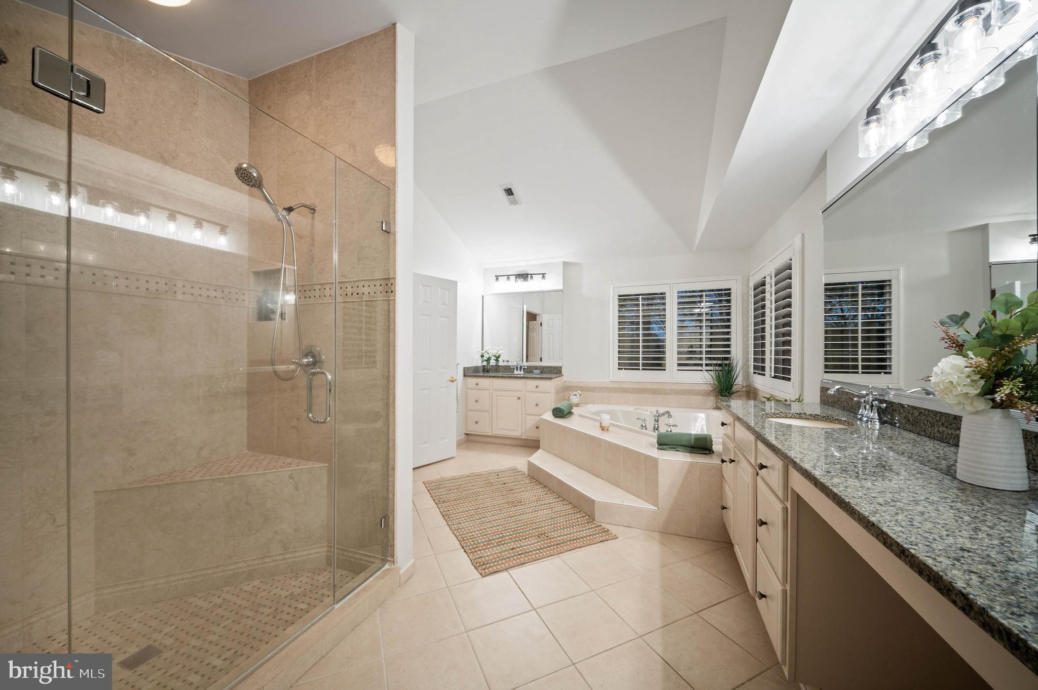 1103 HUNT CREEK LANE