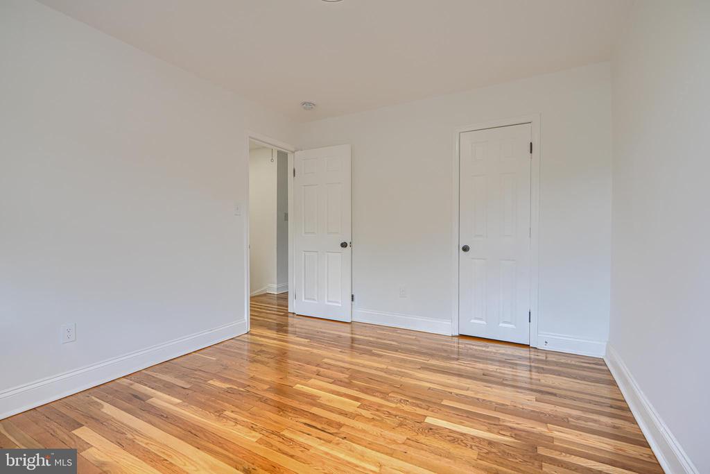 5 CARDINAL ROAD