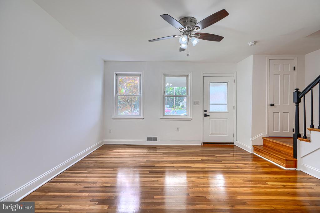 5 CARDINAL ROAD