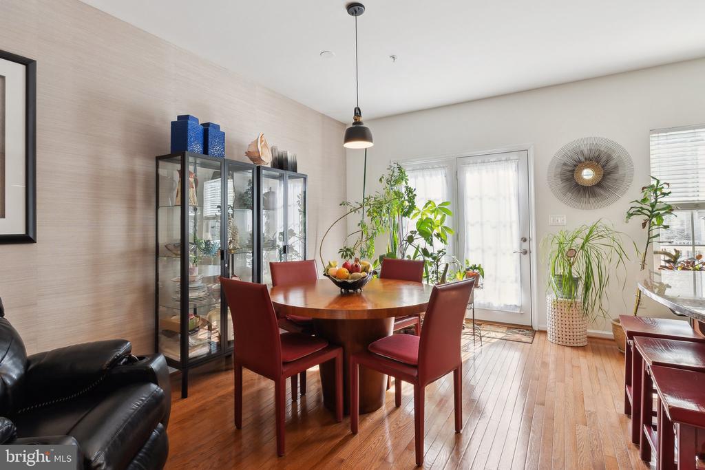 1024 Cypress Forest Dr