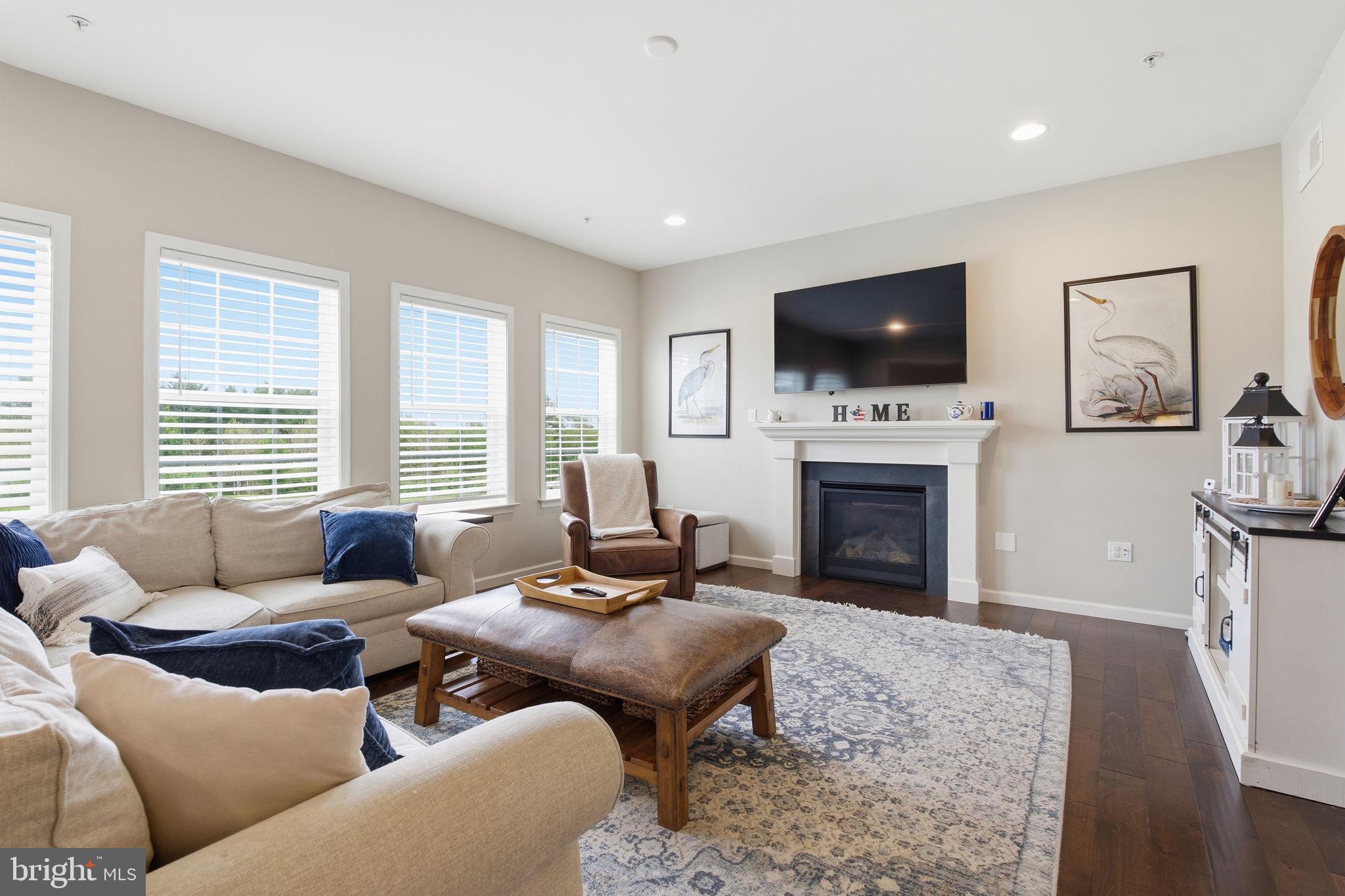 2815 HEIDI COURT