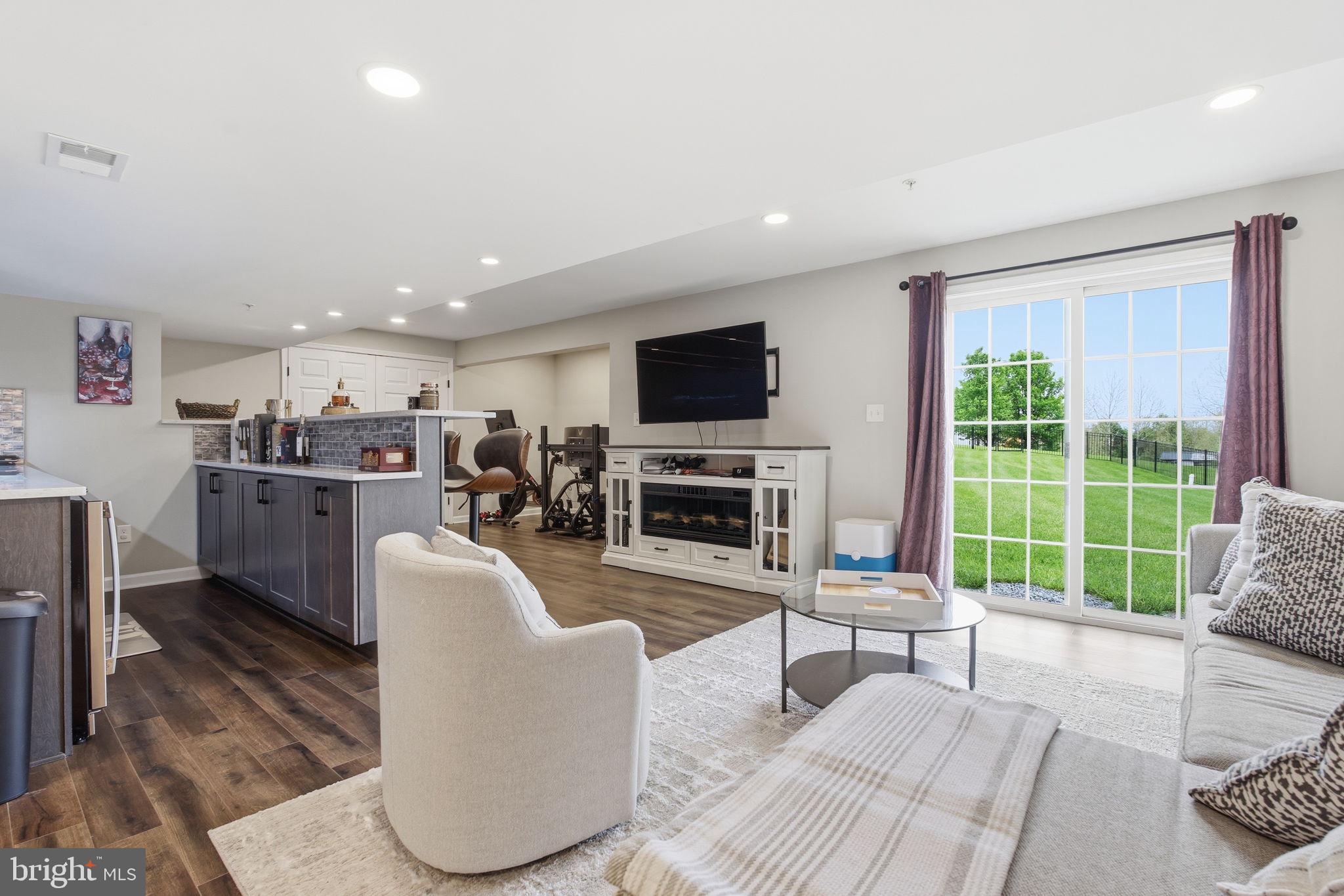 2815 HEIDI COURT