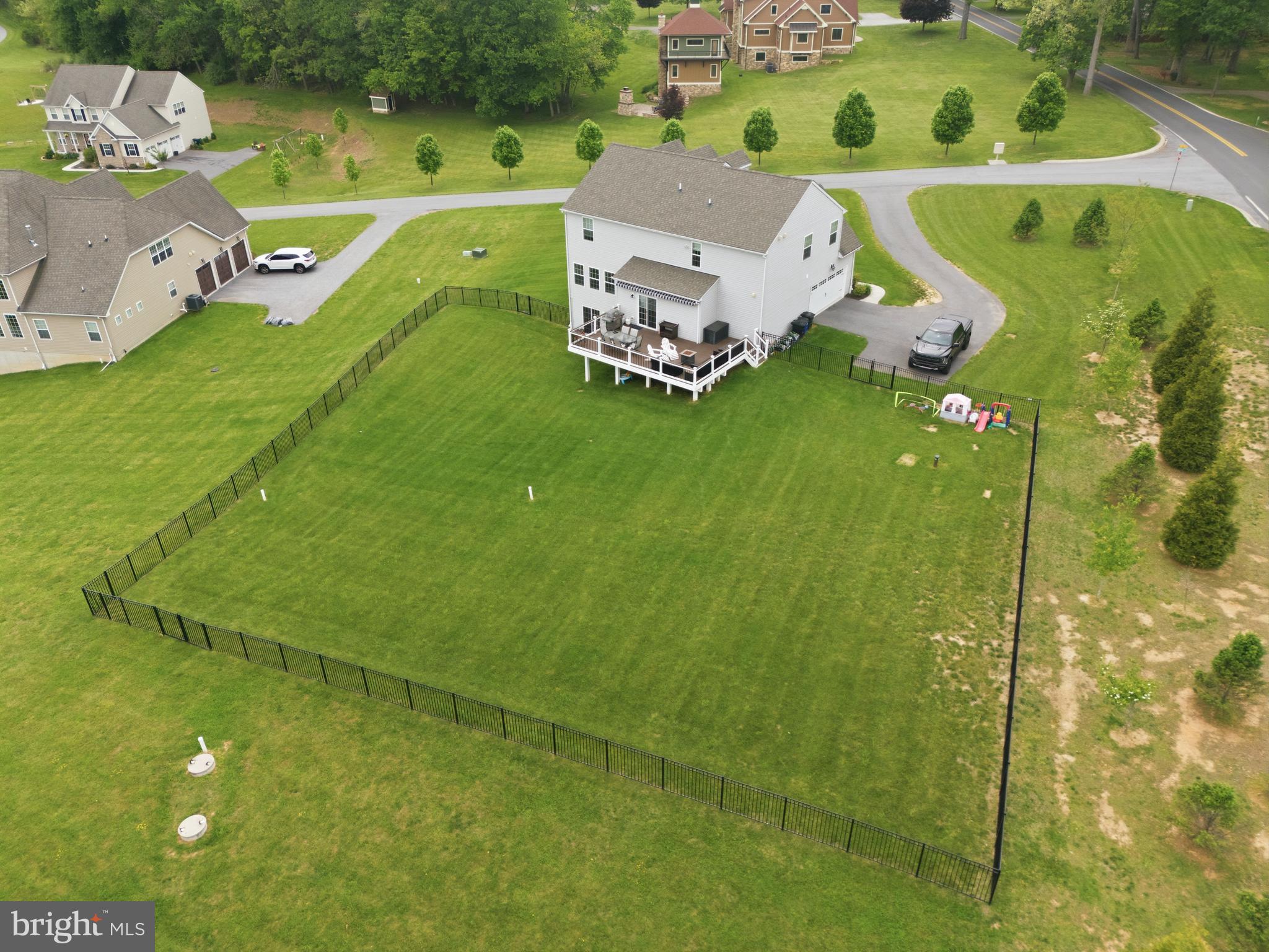 2815 HEIDI COURT