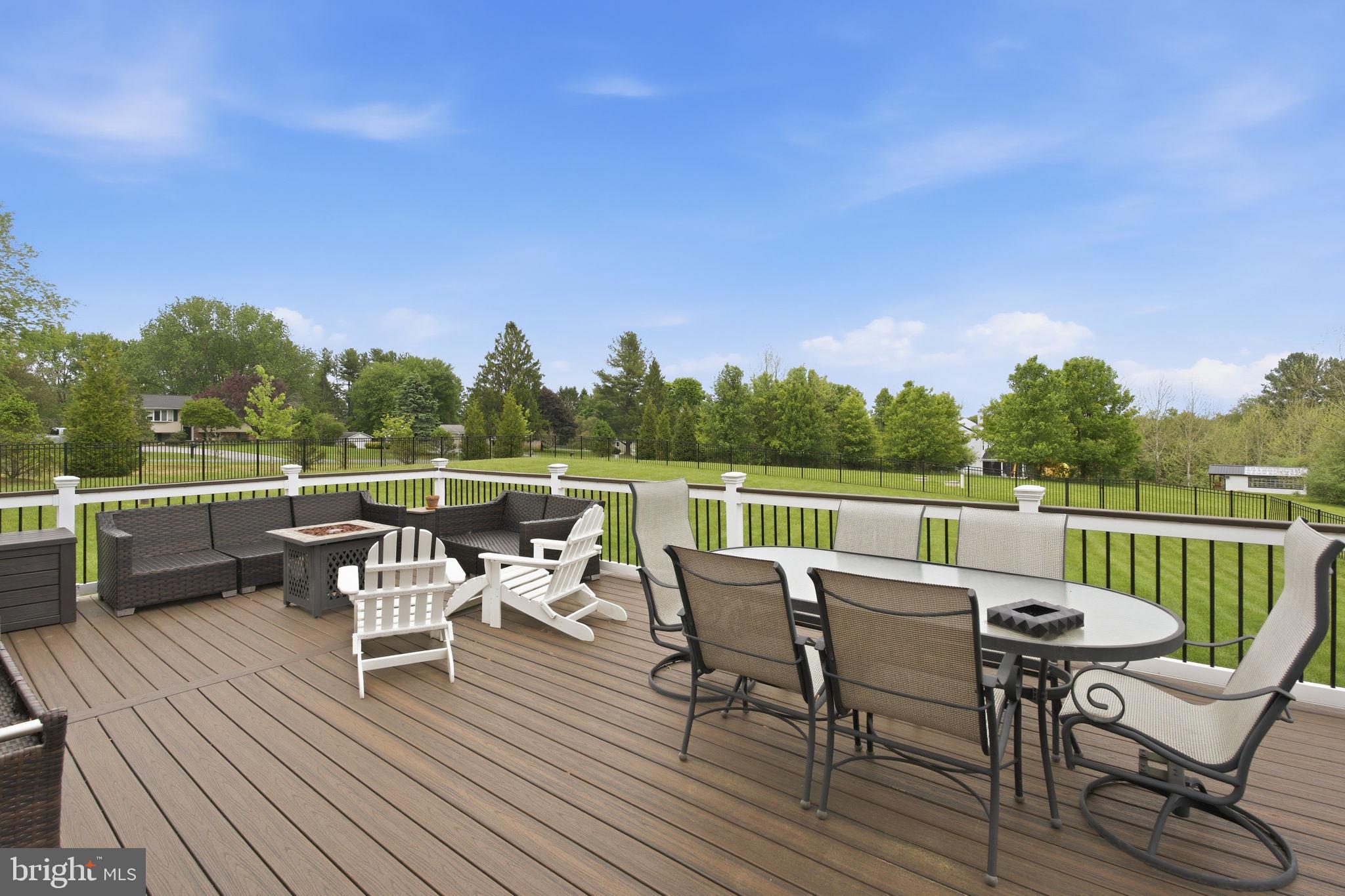 2815 HEIDI COURT