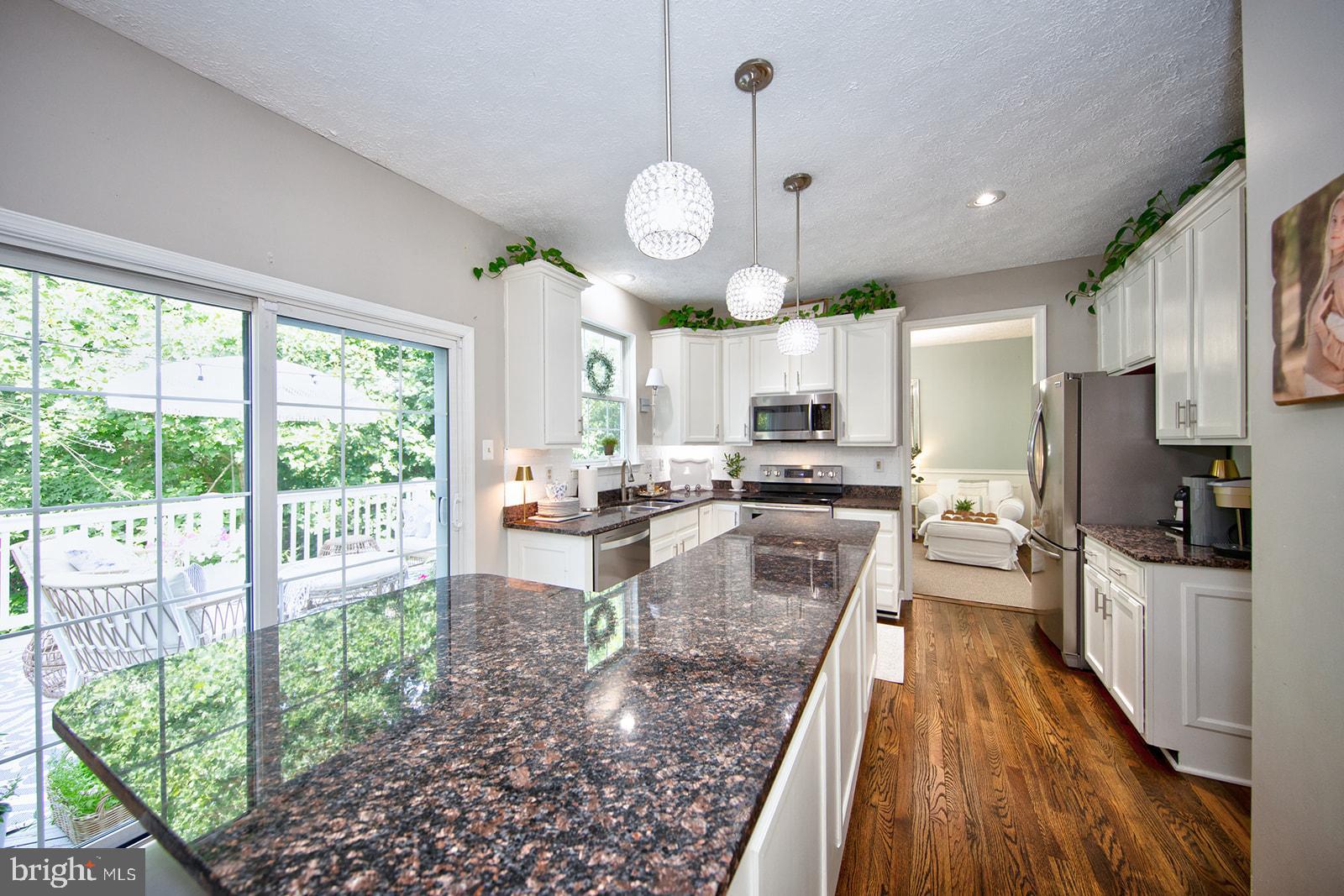 2601 W Rhododendron Dr
