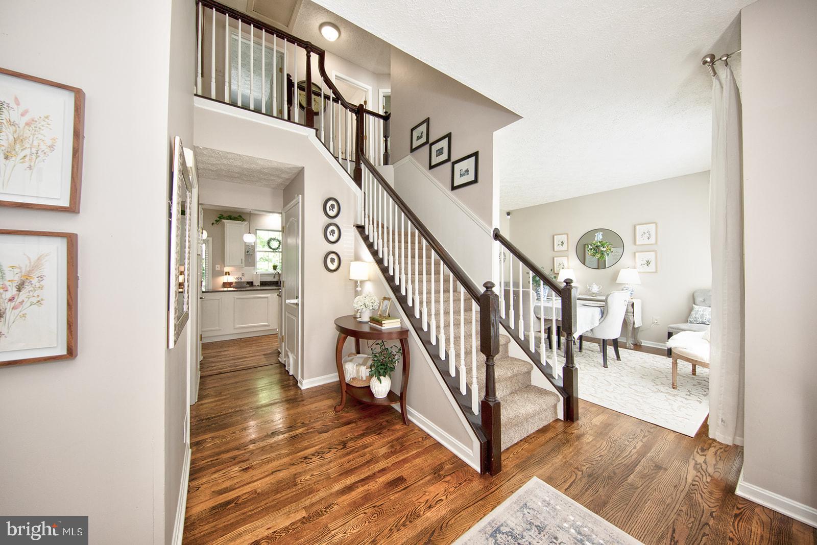2601 W Rhododendron Dr