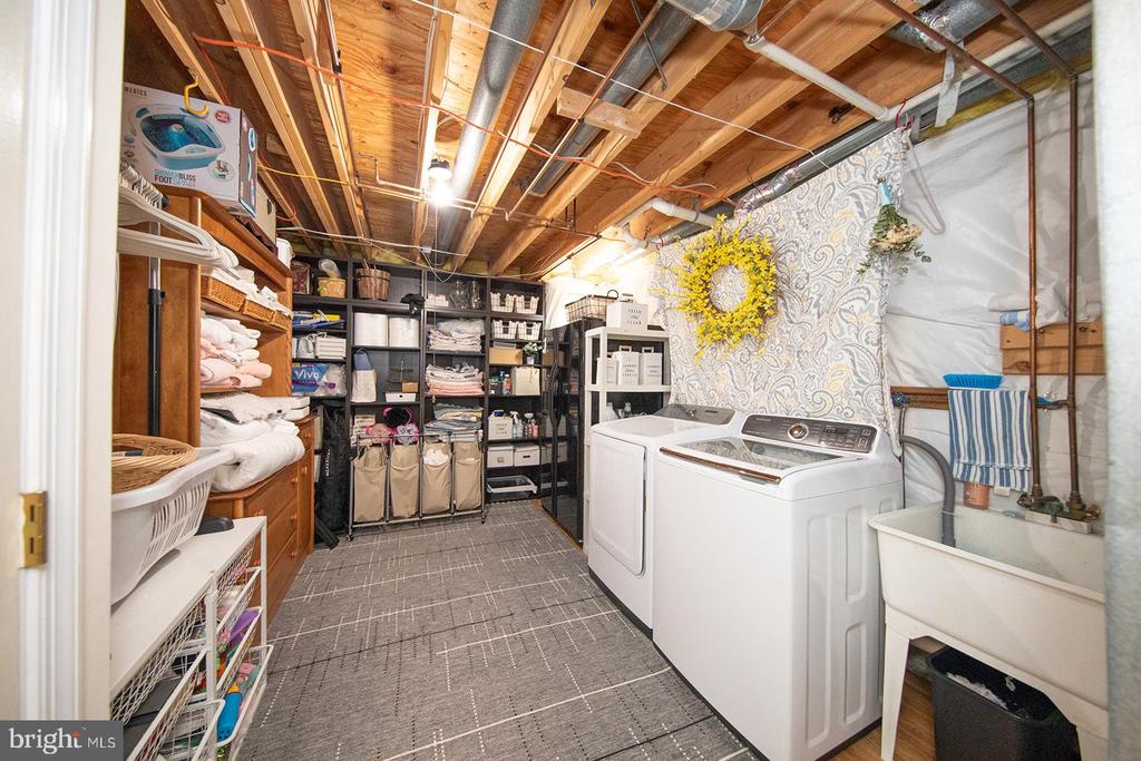 2601 W Rhododendron Dr