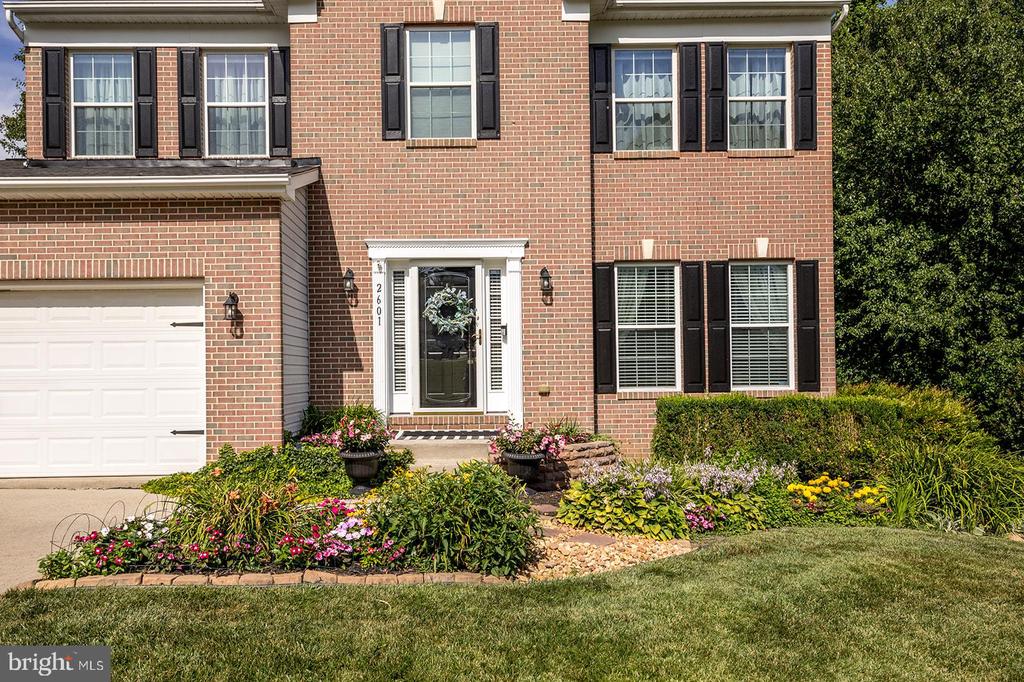 2601 W Rhododendron Dr