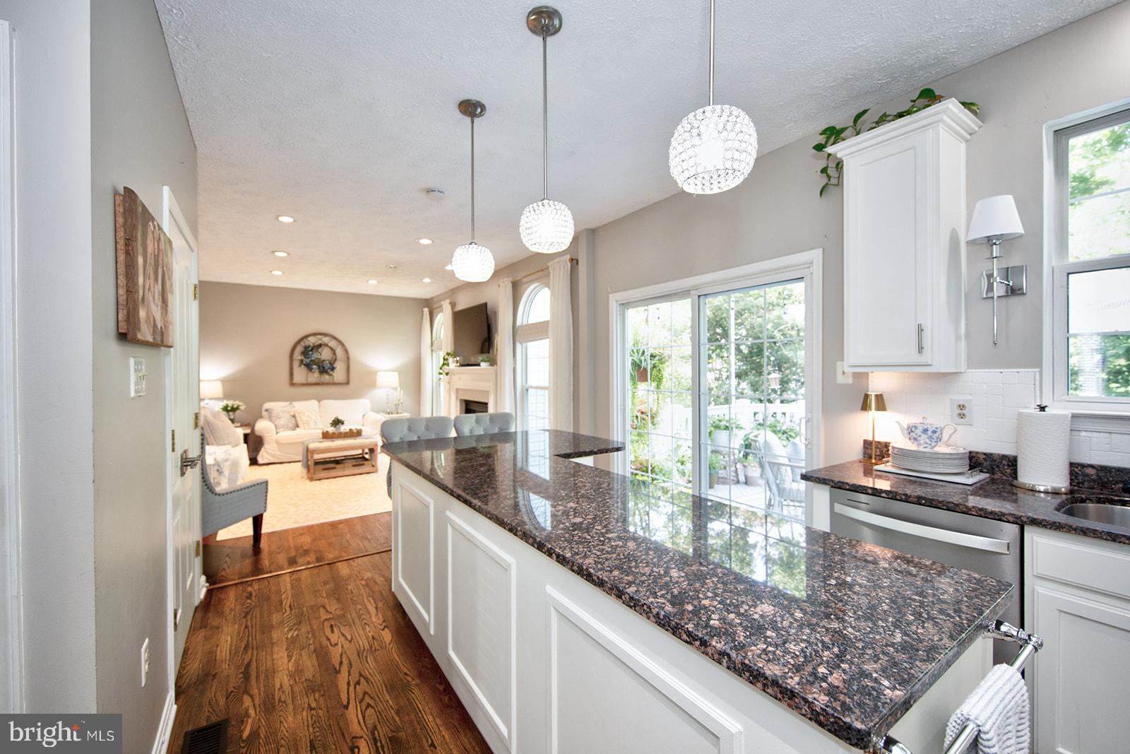 2601 W Rhododendron Dr