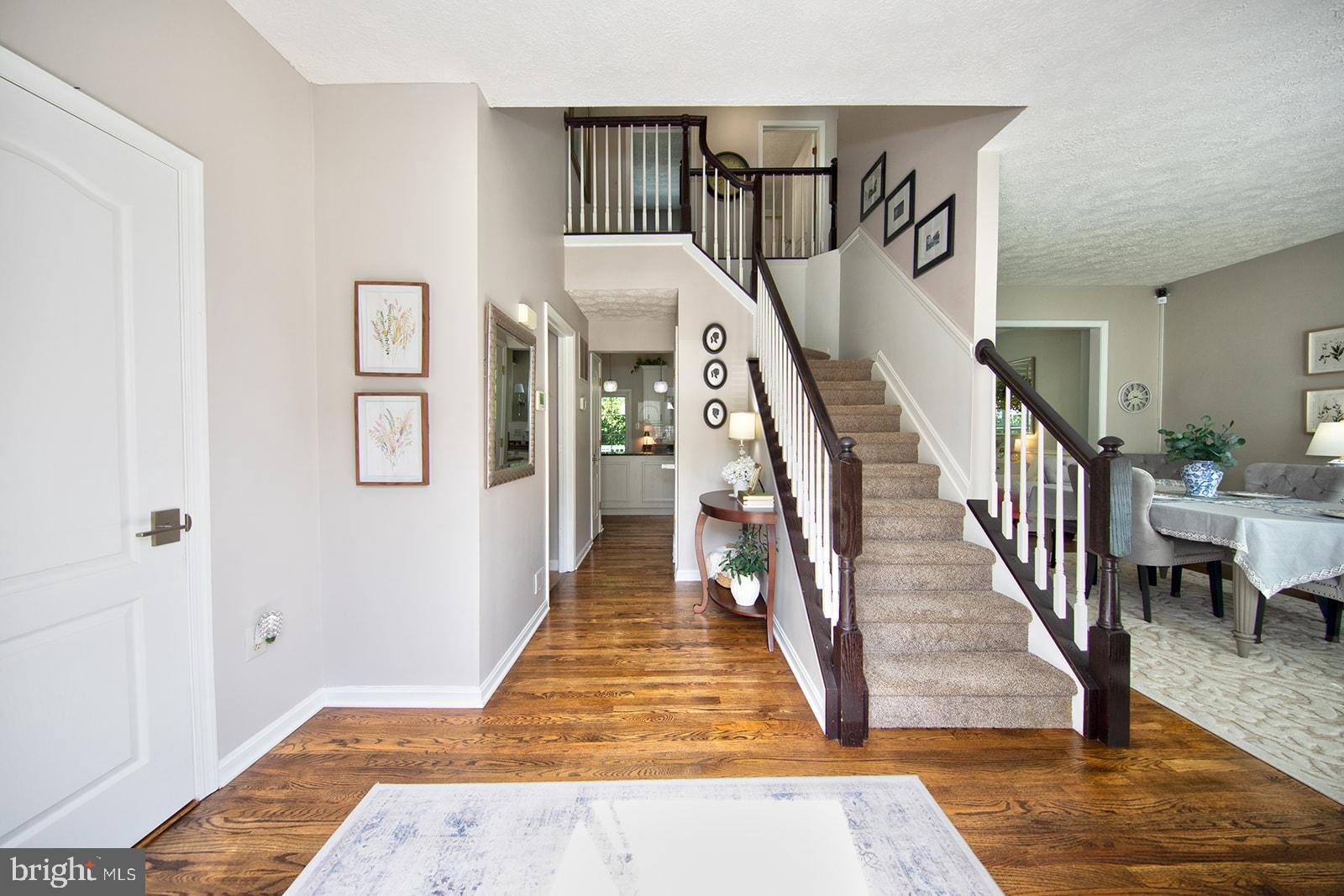 2601 W Rhododendron Dr