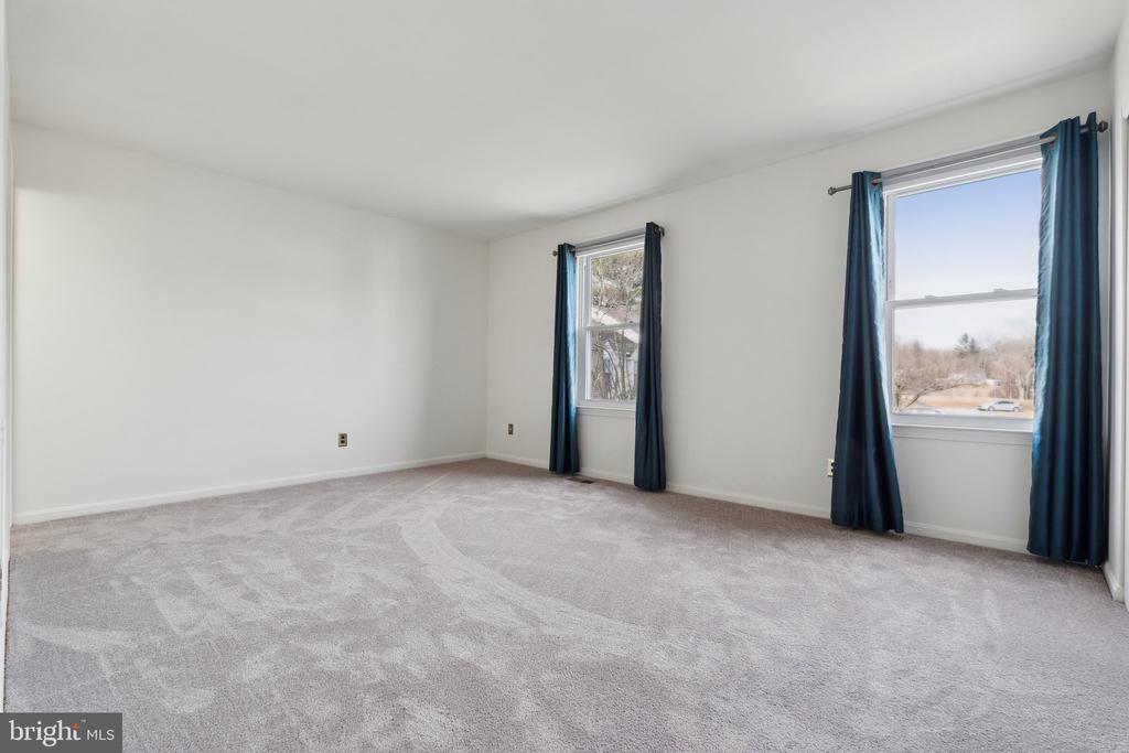 117 Kipling Ct