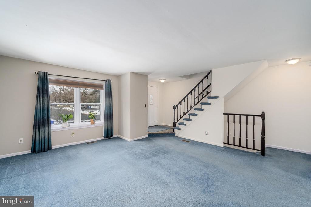 117 Kipling Ct