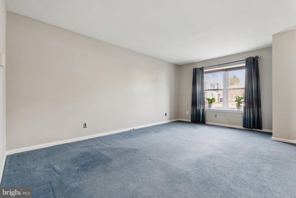 117 Kipling Ct