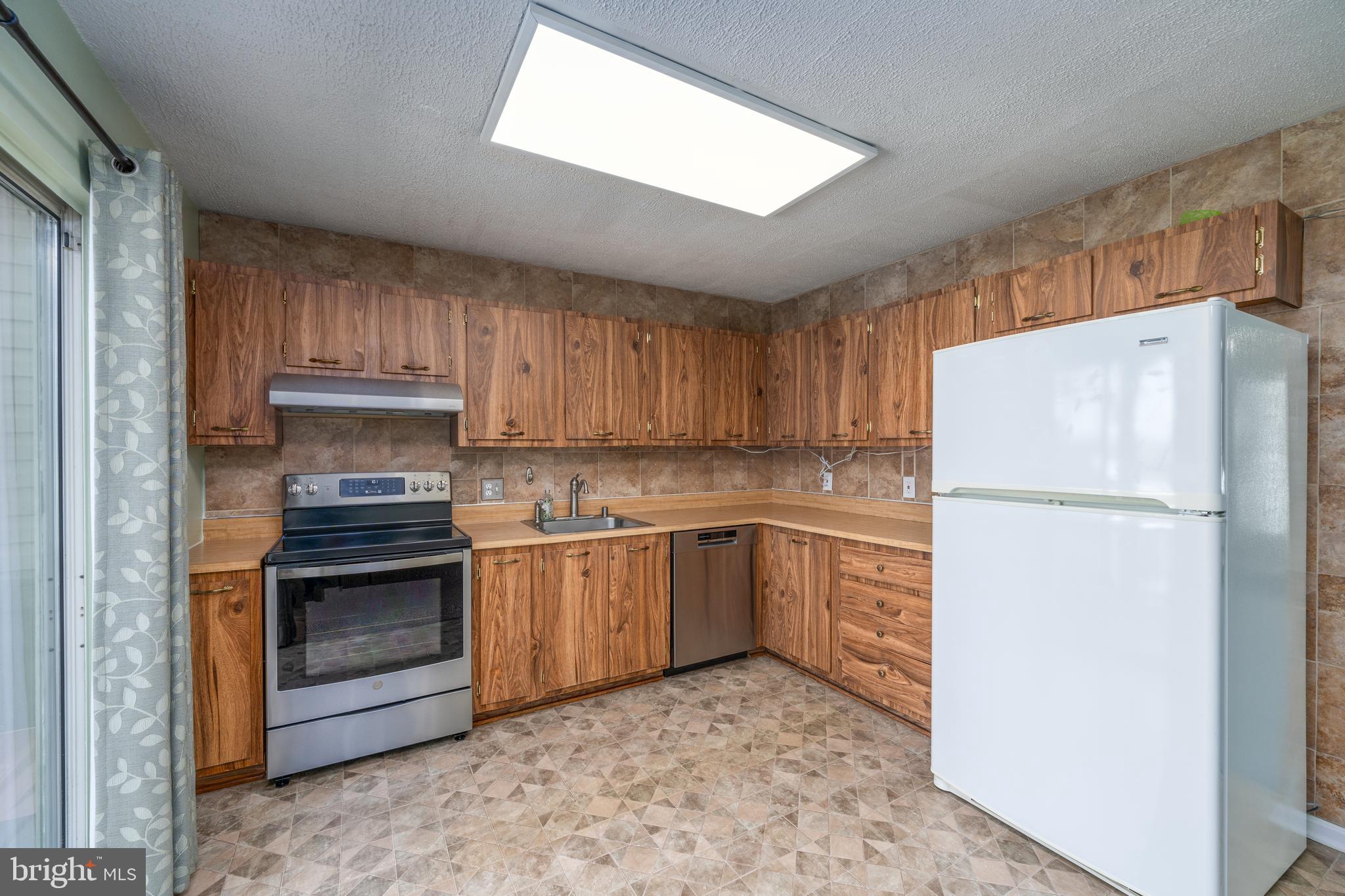 117 Kipling Ct