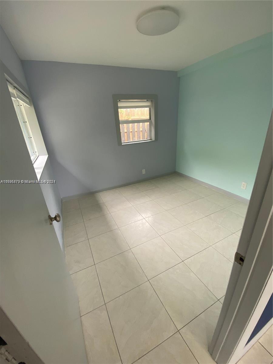 220 NE 84th St