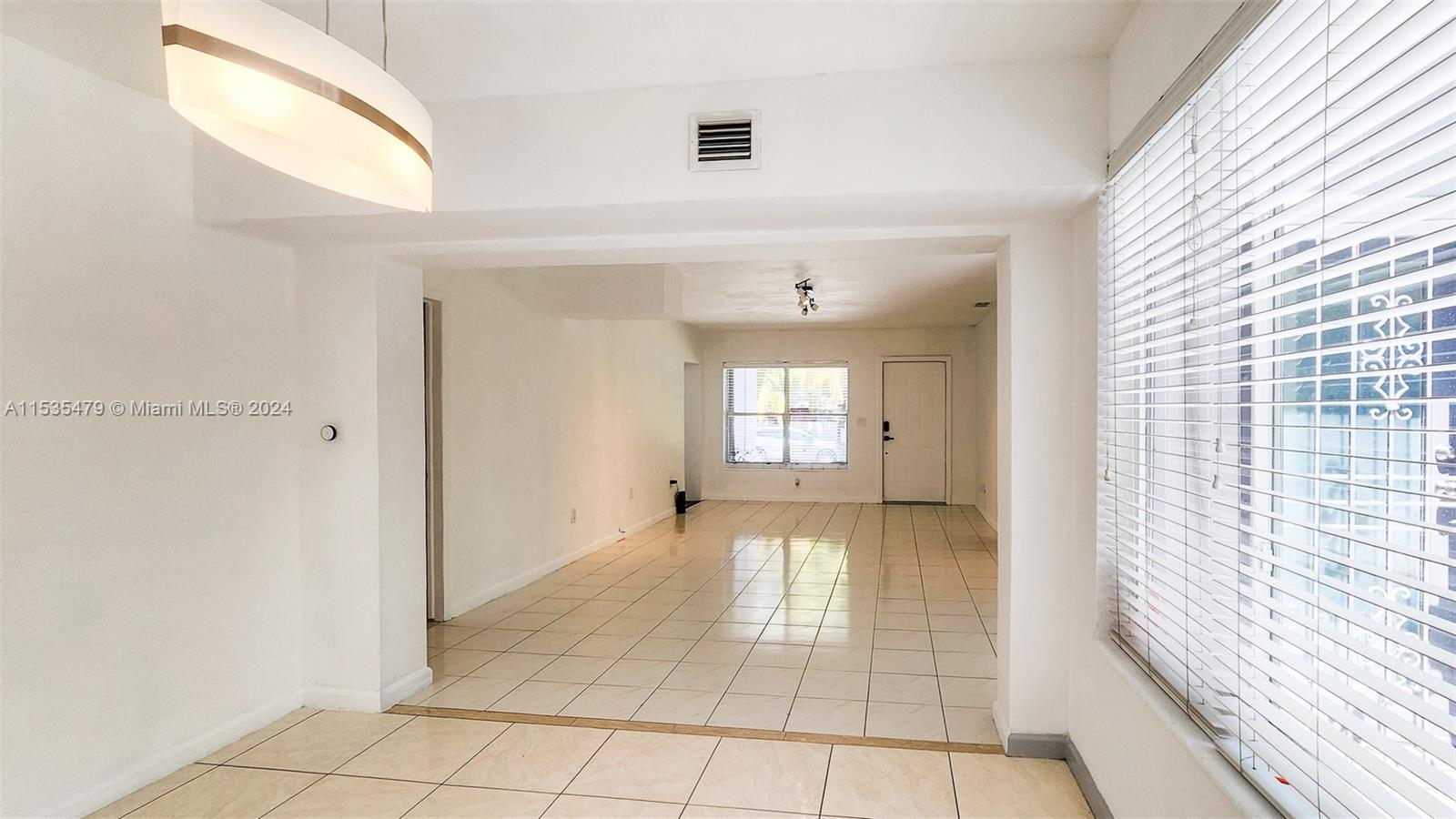 220 NE 84th St
