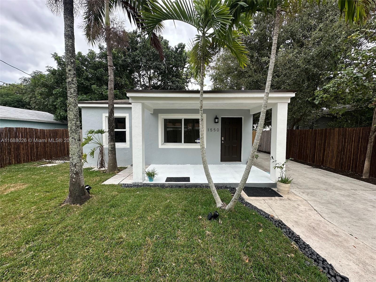 1550 NE 151st Ter