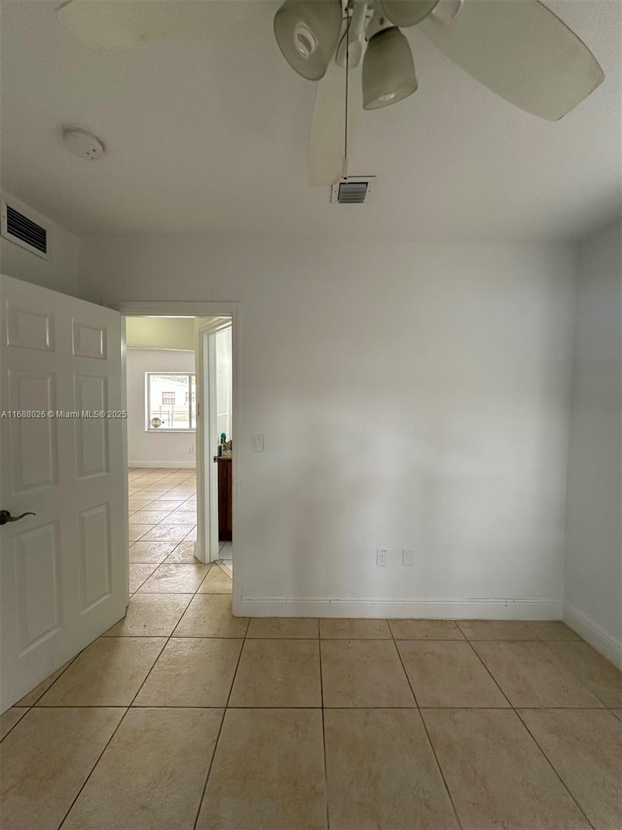 1550 NE 151st Ter