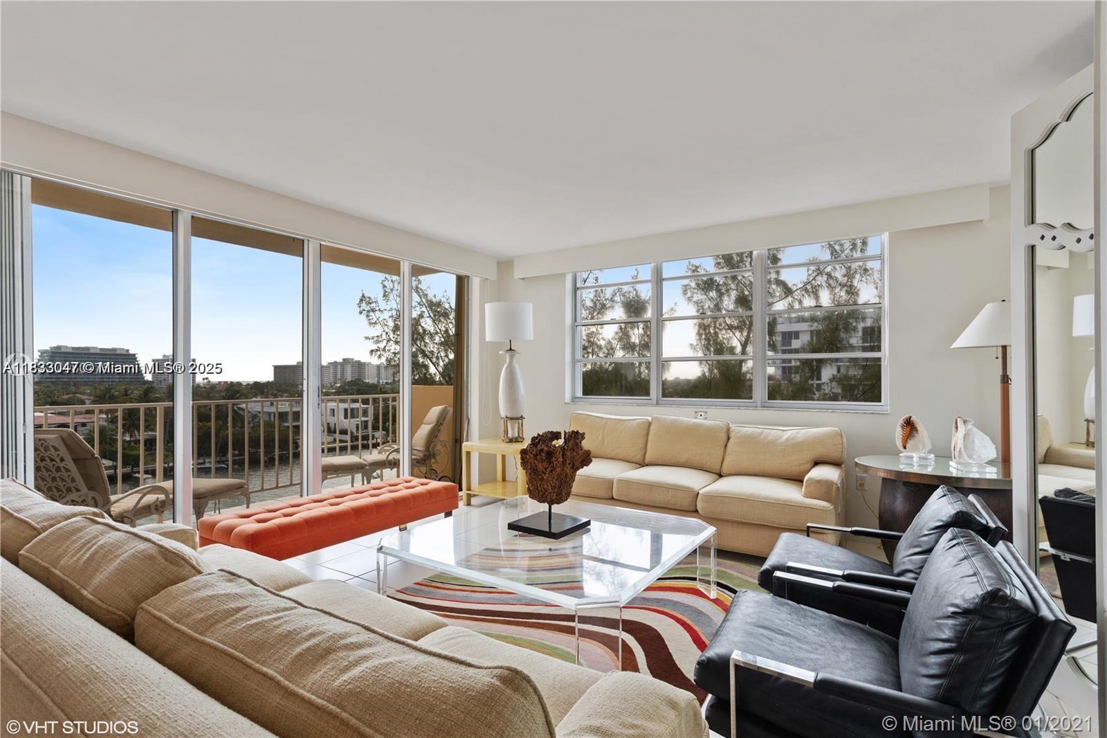 9341 E Bay Harbor # 6D