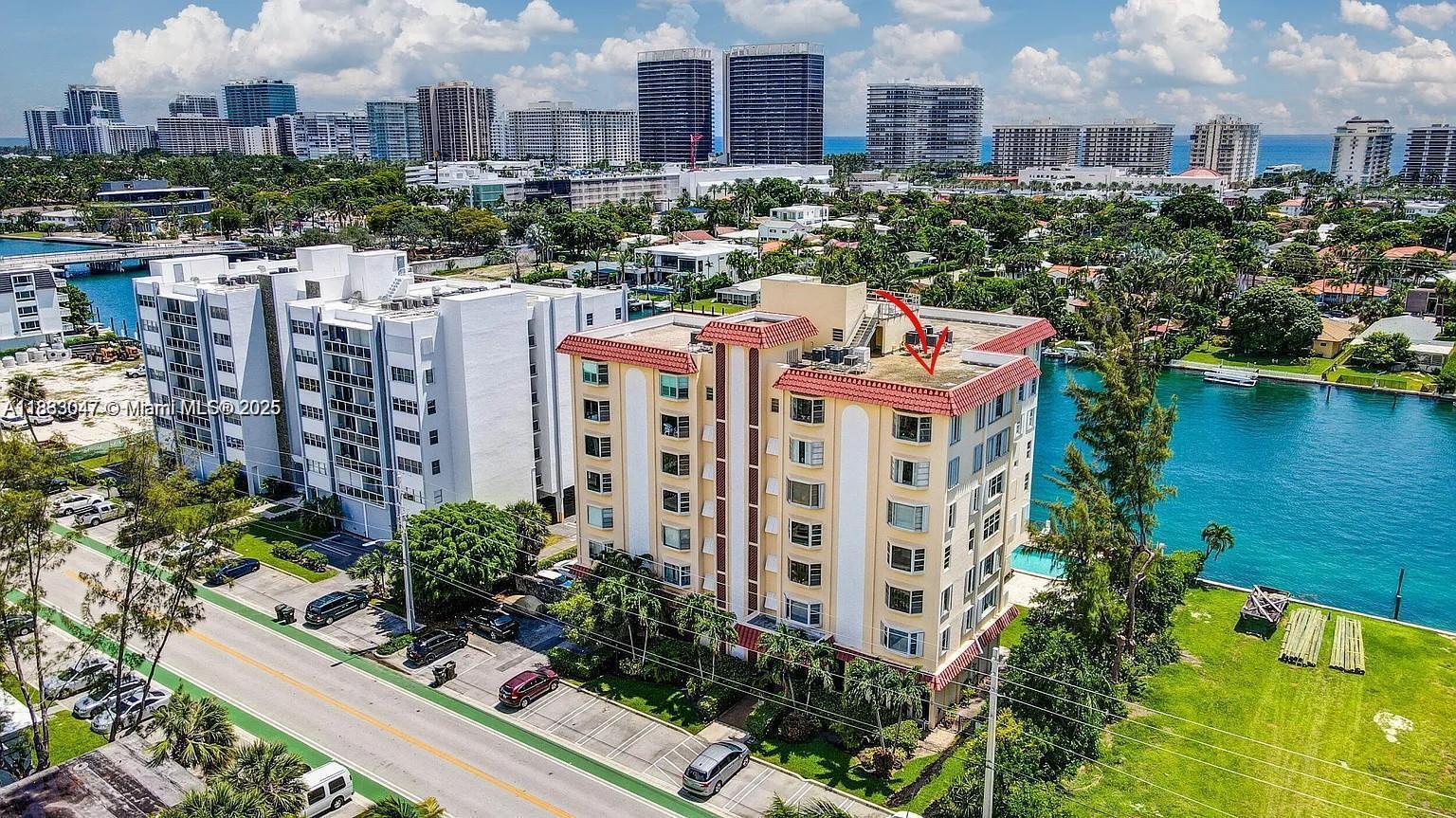 9341 E Bay Harbor # 6D